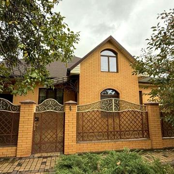 Продам шикарный дом в центре