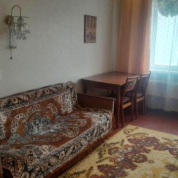 1 комнатная район КСК(мебель+техника)