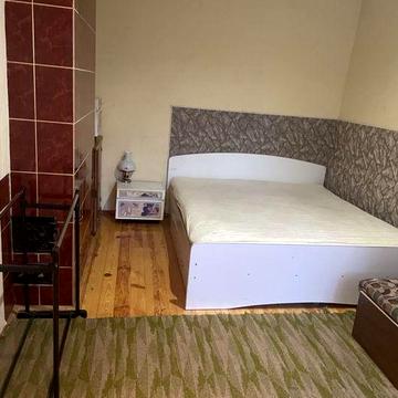 Здам пів будинку в Нових Петрівцях