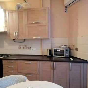 Оренда з гаражем поч вул. Кн Ольги