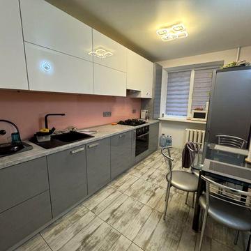 Квартира 3 ком с ремонтом. Кирпичный дом. 7 ст Фонтана