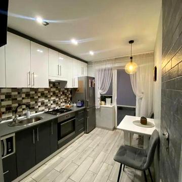 Продаж 2к квартири 42 кв.м, Кременець