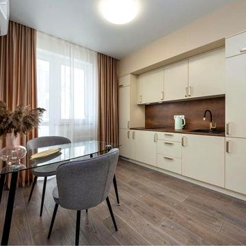 Світла та затишна 1-к квартира з видом на озеро ЖК Лебединий!