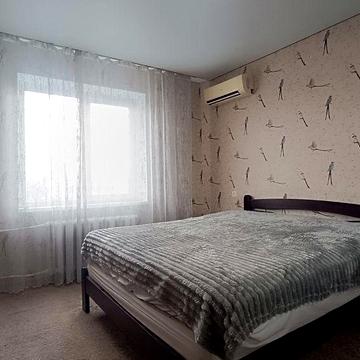 Сдам 2-комнатную квартиру с новым ремонтом, Тополь-1
Днепр, Тополь-1,