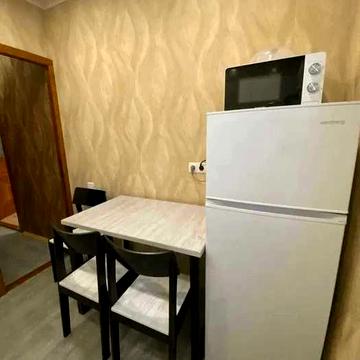 Чиста та готова до заселення 1 кімн. кв.