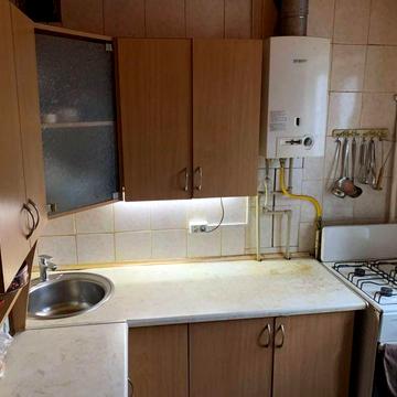 Продам 2х комнатную квартиру.Холодная гора