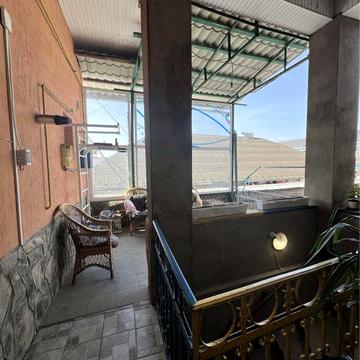 Прожаж двокімнатноі квартири в центрі міста