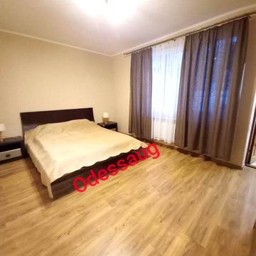 Сдам 2-ком Дом с Генератором на Каманина /8 Фонтана. Дом 100м. Свой уч