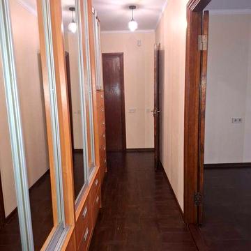 Здам 3-кімнатну квартиру в р-ні Медуніверситету