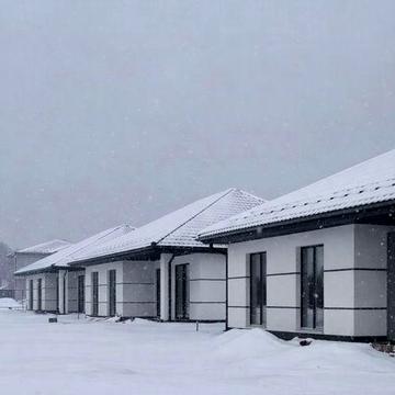 Котедж 10 хвилин до Києва, Княжичі( Ялинка)