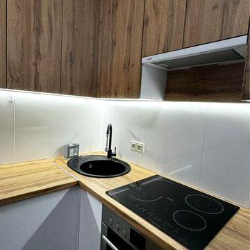 Оренда котеджу з каміном Коритнянська вул.