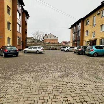 Продаж 2 кімнатної квартири у передмісті Луцька (Піднайці)