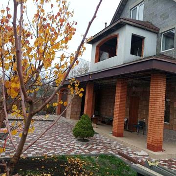 Здам будинок а оренду