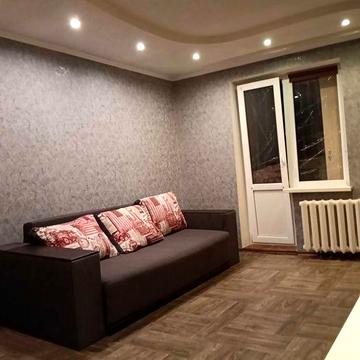 Здаєтьсяоднокімнатна квартир левый берег  собственник