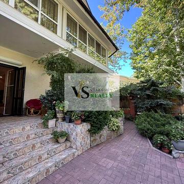 "Продається будинок в Совіньйоні, 4 кімнати, 172 м²"