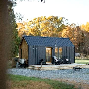 Барн Хаус Хайтек  модульний будинок