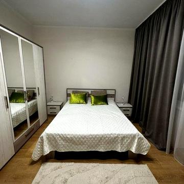 Здається в оренду 2-ох кімнатна квартира Боздош О.Хіри 1