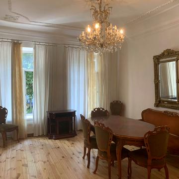 Новосельського вул., 60