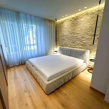 Джона Маккейна вул. (Івана Кудрі), 7