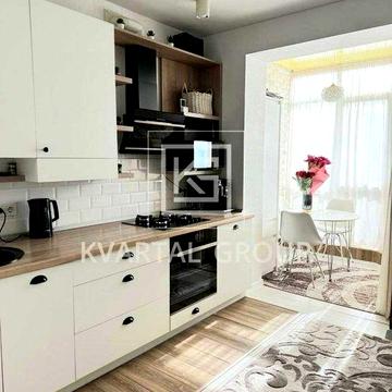 СЕРТИФІКАТ! Продам ГАРНУ 1к квартиру в ЦЕНТРІ міста. Газ. Балкон.