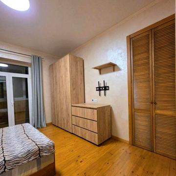 2х комнатная сталинка с ремонтом ул. Строителей