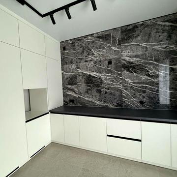 Продам таунхаус з сучасним  ремонтом