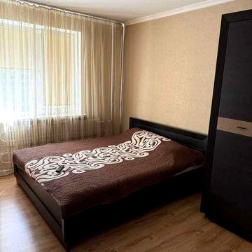 Здам 2х кімнатну квартиру на  на просп. Героїв 12