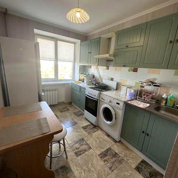 Сдам 1-ную кварт р-н Черемушки ул Малиновского / ул Ивана и Юрия Лип