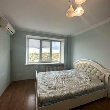 Сдам 1-ную кварт р-н Черемушки ул Малиновского / ул Ивана и Юрия Лип