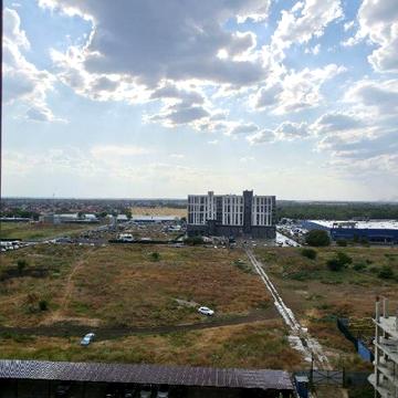 Перлинна вул., 1б