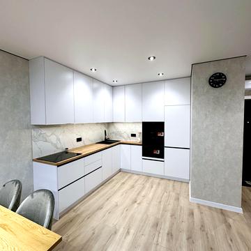 Родини Крістерів вул., 14