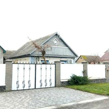 Будинок з новим вел. гаражем і виноградниками в Ч. Слободі (п3)