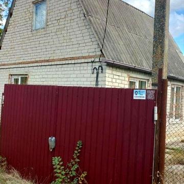 Дача /Дачний будинок