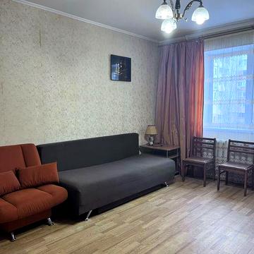 Заболотного/ Сахарова Новый дом , можно с ребенком