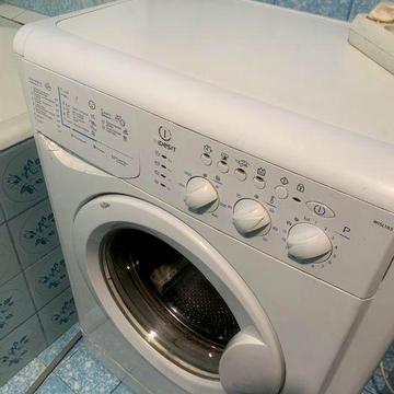 Сдам 2 ком квартиру!