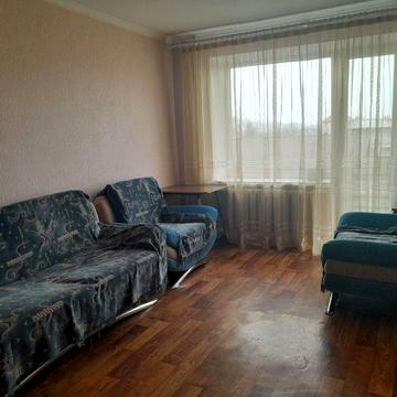 Здам 2-х км. квартиру з меблями та технікою в районі 14 ліцею.Вільна.