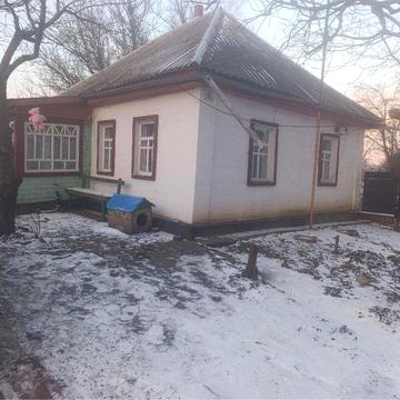 Будинок в селі попівка