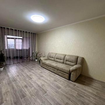 Оренда 2-кімнатна  Центр