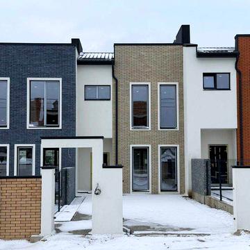 Продам сучасний котедж з міськими комунікаціями !!! БЕЗ КОМІСІЇ !!!