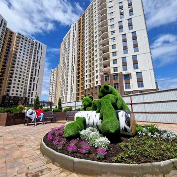 1-к квартира Кадор-Сіті на Краснова вид на іподром ЖК Кадор-Сити