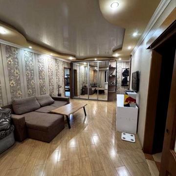 Сдам 3 комнатную квартиру