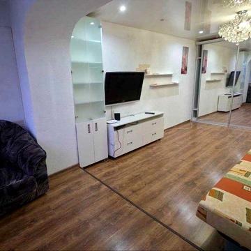 Вільна. Пимоненко, 14. Лукянівка. 3 роздільні кімнати.