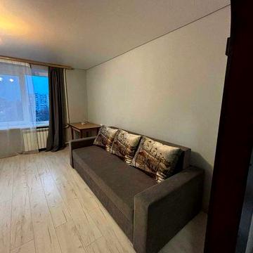 Здається 2-х кімнатна квартира з ремонтом неподалік центру КАНЕВА