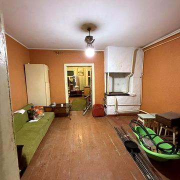 Сакко, продам добротну 2-х кімнатну частину будинку з комунікаціями