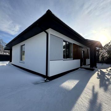 Будинок з ремонтом/кухнею/технікою/90м2/5 соток з озелененням/Без %