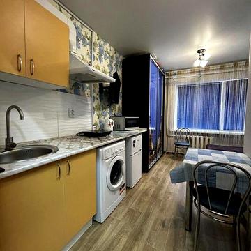 Аренда уютной квартиры-студии. Холодная Гора. Бавария. Любови Малой 49