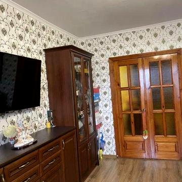 Продається 3-кімнатна квартира з меблями — вул Жадова