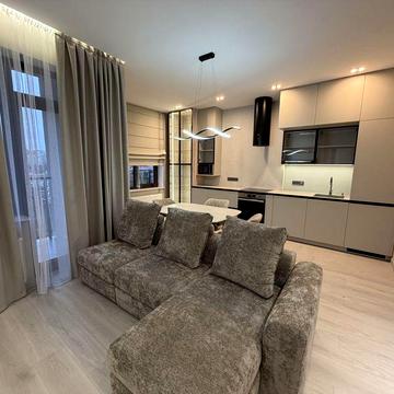 Сдается 3- комнатная квартира жк Родос. Аркадия