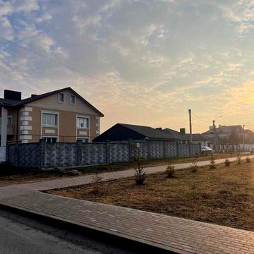 Будинок котедж нерухомість Рівне найпрестижніший район міста