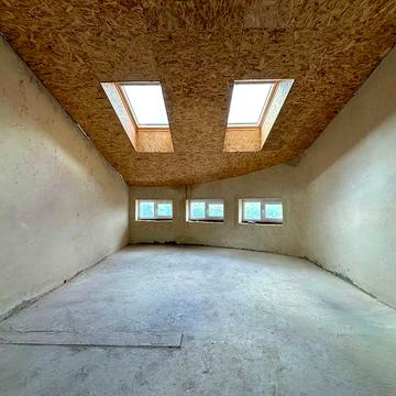 Продаж квартири площею 131.21м² за супер ціною! Є Газ